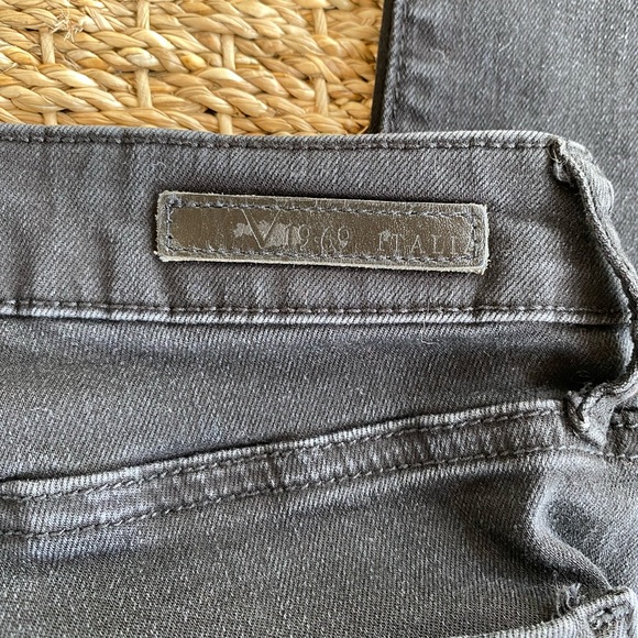 Versace 1969 Italia Jeans size 27/4 - Picture 6 of 10